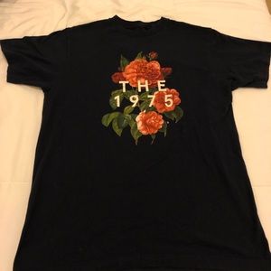 3 for $10 Hot Topic The 1975 Tee